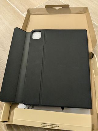 EARTO Teclado CON  Funda iPad Air 6th 11 M2 2024