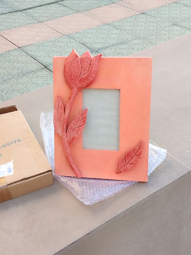 Portaretrato coral, nuevo con etiqueta