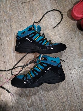 Botas decathlon talla 34