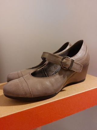 Zapatos tacón cuña Pitillos 37