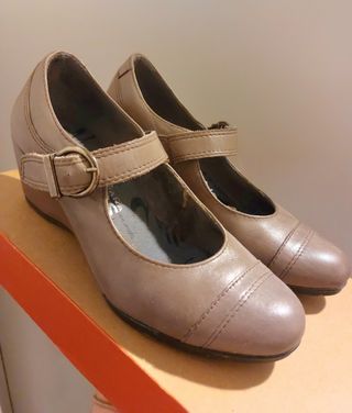 Zapatos tacón cuña Pitillos 37
