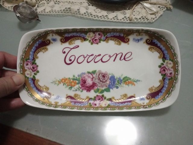 Piatto per torrone porcellana 20x10 circ