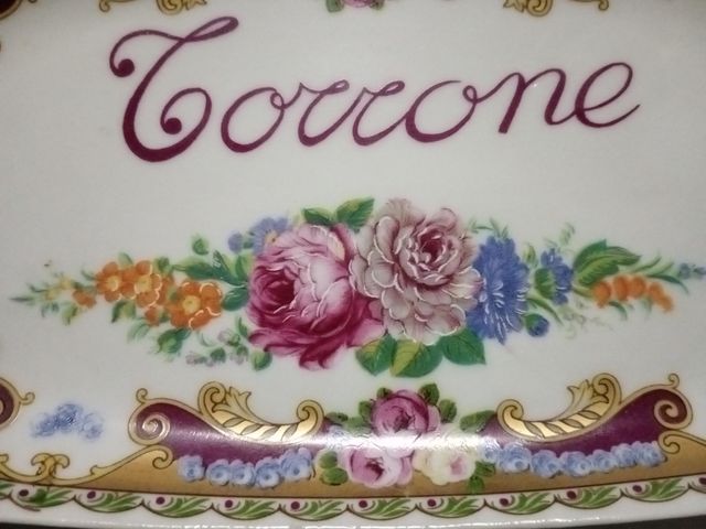 Piatto per torrone porcellana 20x10 circ