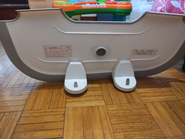 Reductor y silla bañera bebe