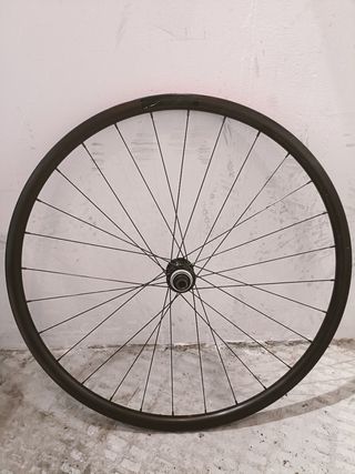 LLantas carretera nucleo Shimano 11v.