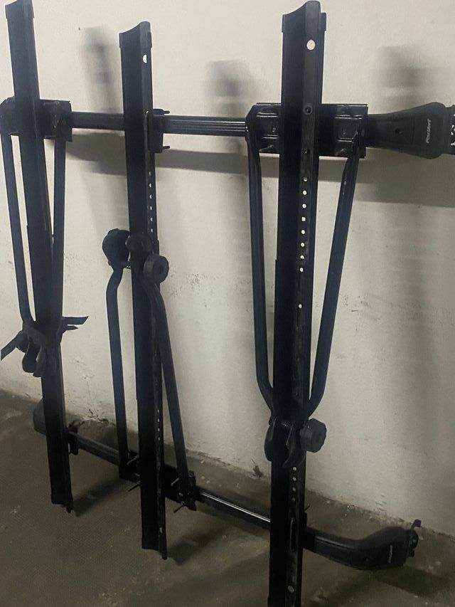 Baca feuverd con 3 soportes para bici incluidas