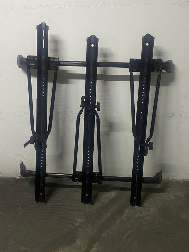 Baca feuverd con 3 soportes para bici incluidas