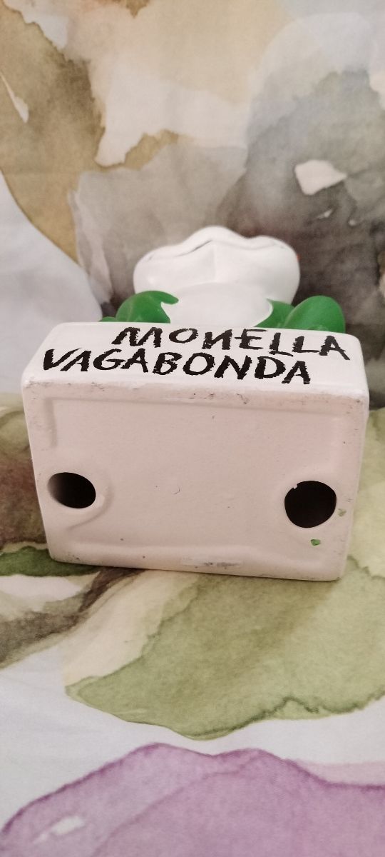 Gadget Monella vagabonda