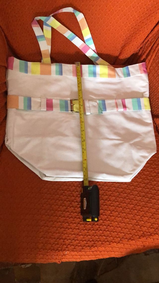 Borsa da mare bianca con decori multicolore