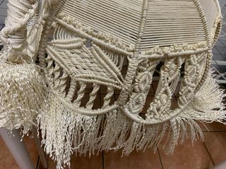 Lampara de macramé.