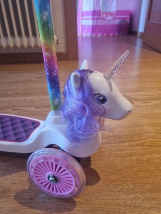 Patinete unicornio