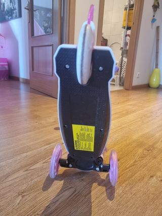 Patinete unicornio
