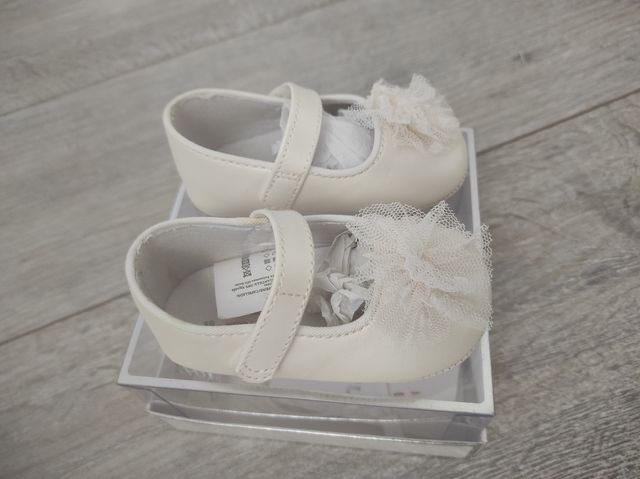 Zapatos Mayoral new born
