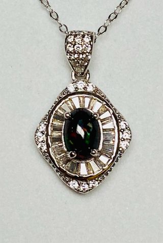 Colgante opalo negro con cadena plata de ley 925
