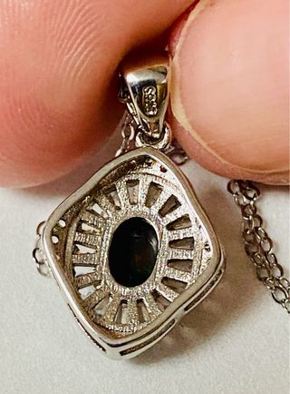 Colgante opalo negro con cadena plata de ley 925