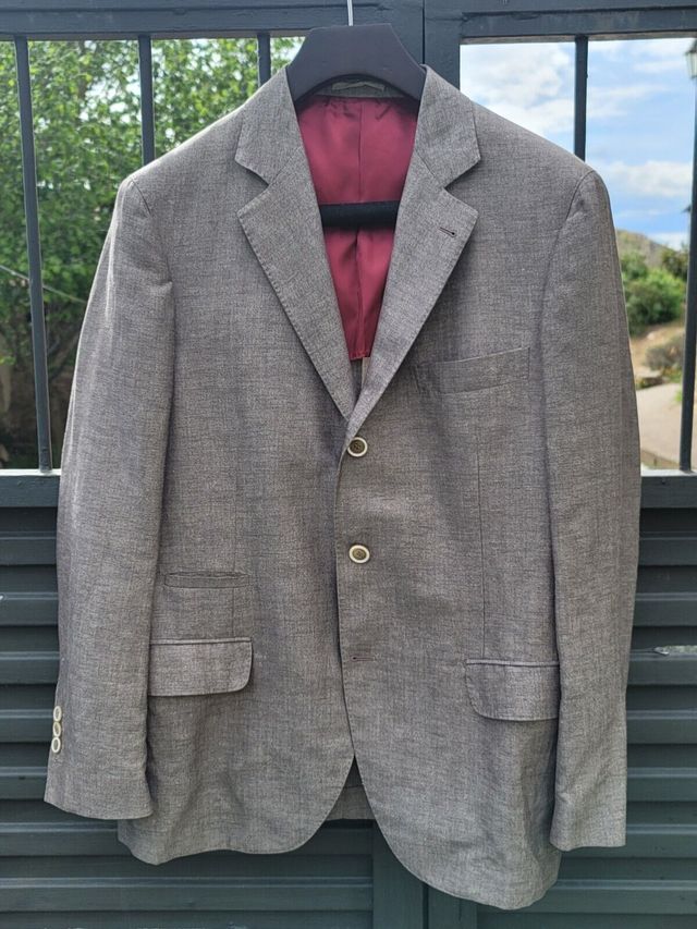 Chaqueta gris de Brunello Cucinelli. Nueva. T 50