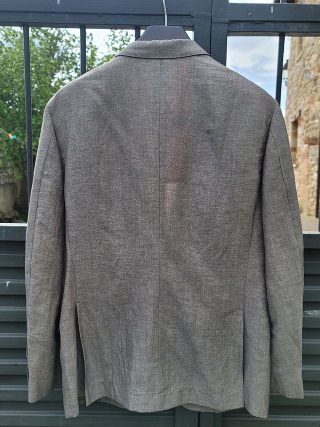 Chaqueta gris de Brunello Cucinelli. Nueva. T 50