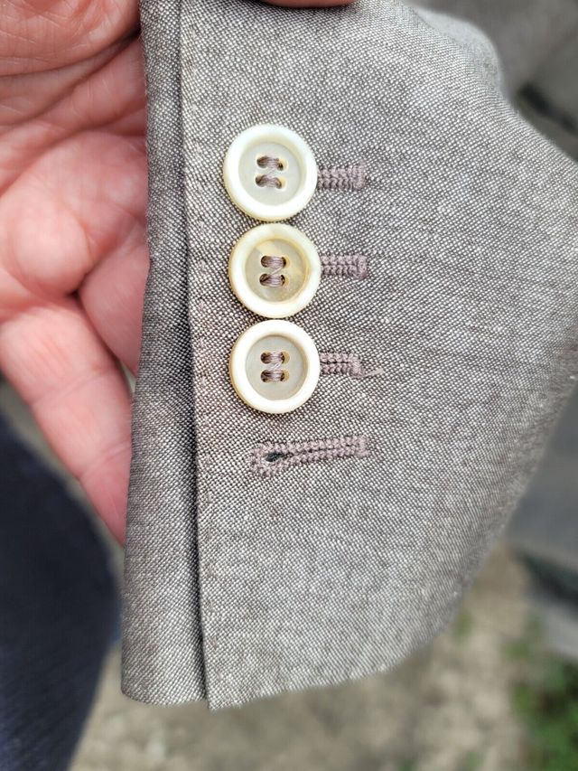Chaqueta gris de Brunello Cucinelli. Nueva. T 50