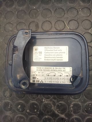 Tapa combustible Seat Ibiza 6k2