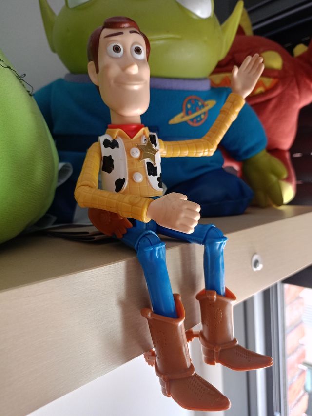 Woody toy story 