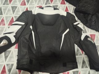 Chaqueta piel moto