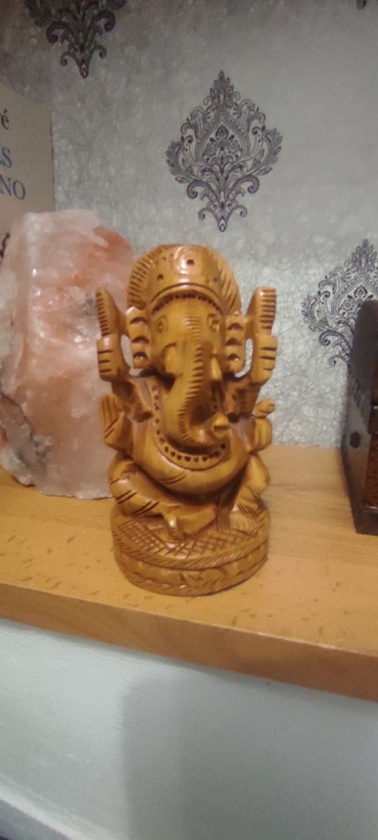 GHANESA MADERA TALLADA 