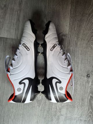 Botas de futbol Nike