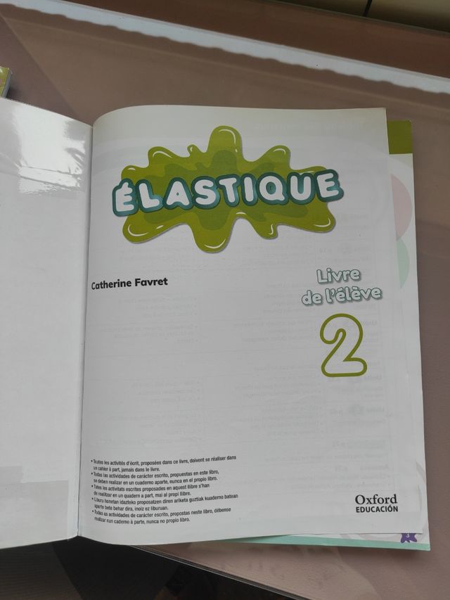 Libro francés eslastique 2