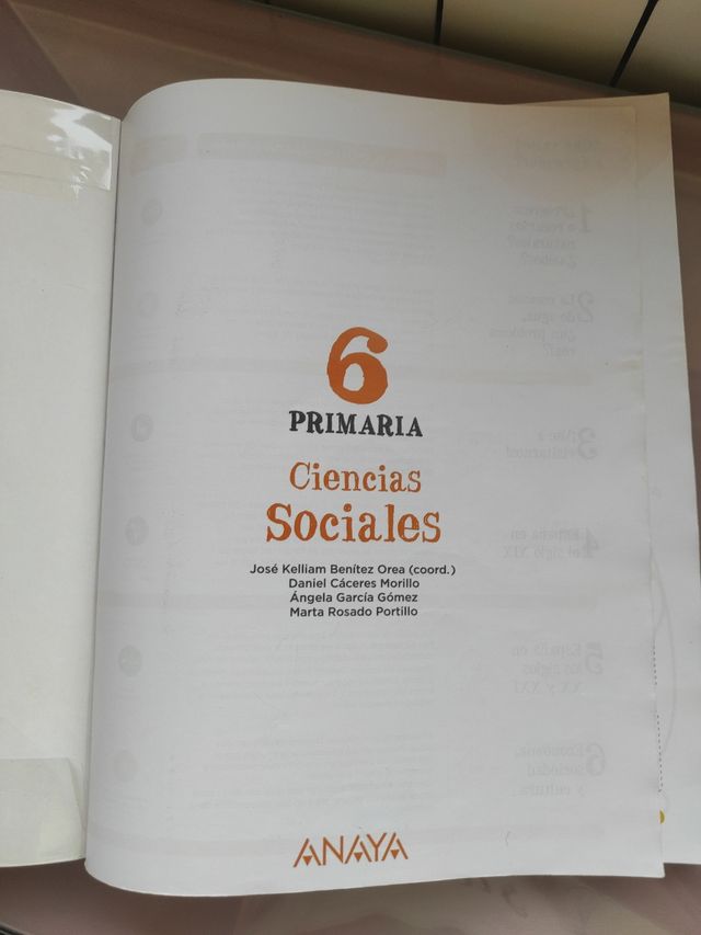 Libro Sociales ANAYA 6⁰