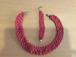 Collar y pulsera
