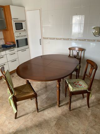 Mesa madera + 6 sillas