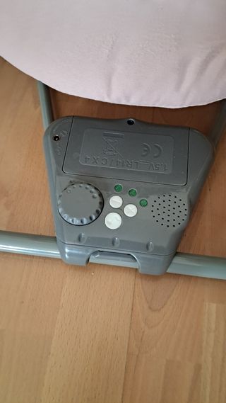 Balancín columpio eléctrico.