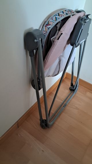 Balancín columpio eléctrico.