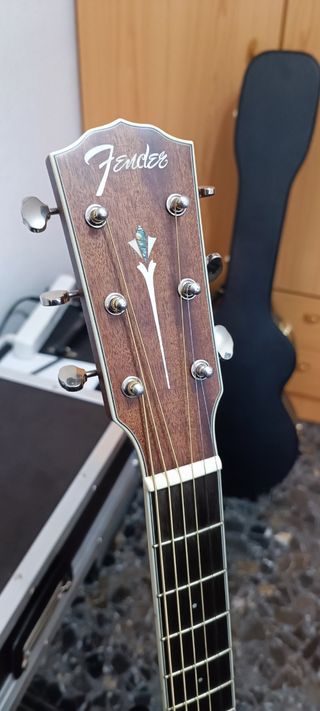 Guitarra acústica Fender Serie PARAMOUNT