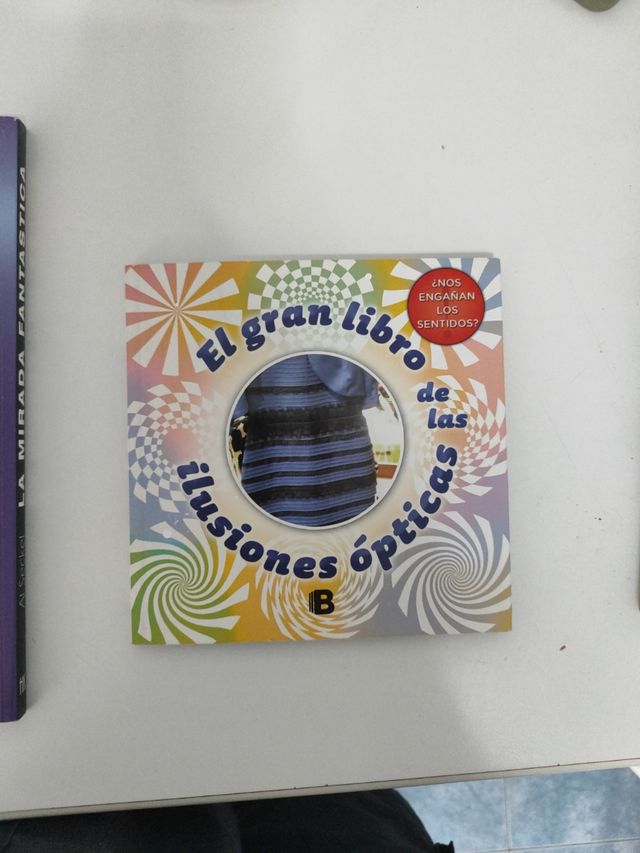 Lote libros Ilusiones ópticas.