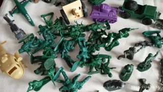 Set Soldatini vintage