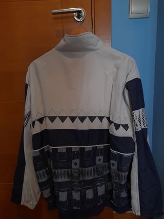 Chaqueta New Balance