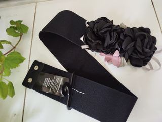 Nuevo. Cinturón flores