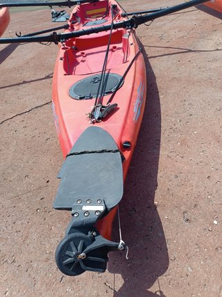 Kayak Trimarán a vela.