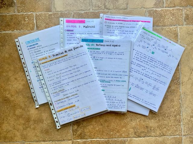 Apuntes matematicas 2º Bach (Castilla y León)