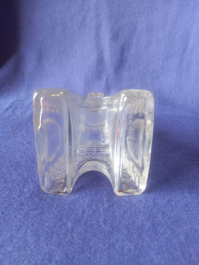 AVON, Torre Eiffel de cristal años 70