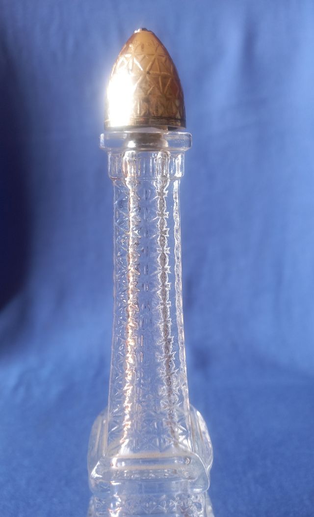 AVON, Torre Eiffel de cristal años 70