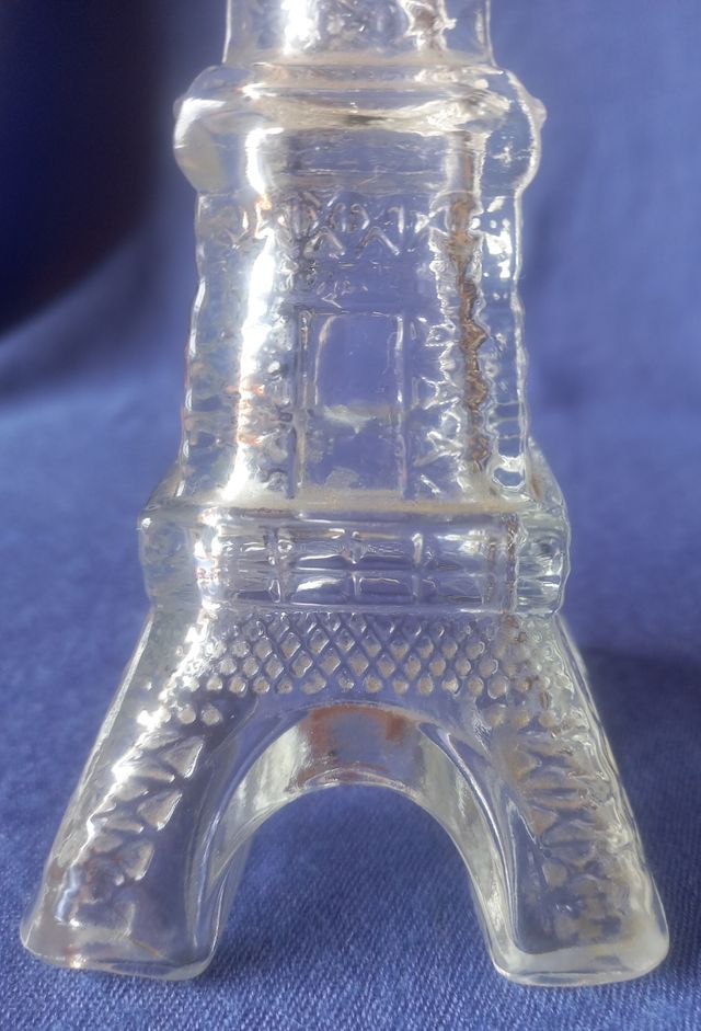 AVON, Torre Eiffel de cristal años 70