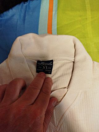 Amisetas de vestir .Nike y fezequel