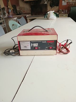 Cargador de batería 