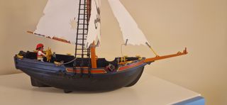Barco pirata Playmobil.