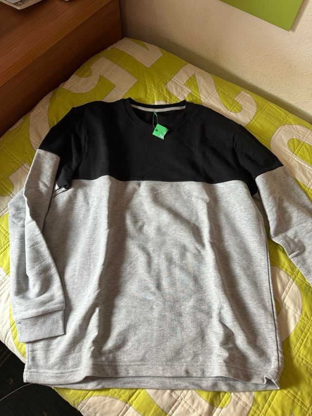 Sudadera benetton nueva