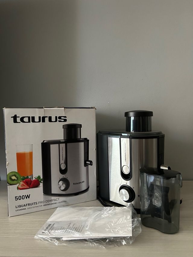 Licuadora taurus 500w