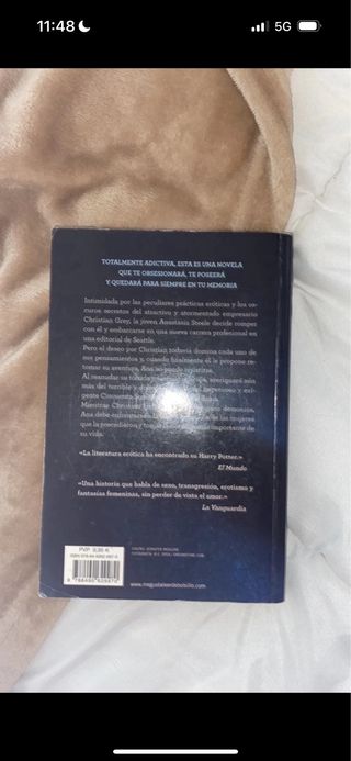 libro “cincuenta sombras mas oscuras”