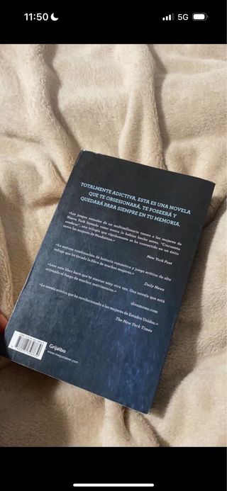 libro “cincuenta sombras de gray”